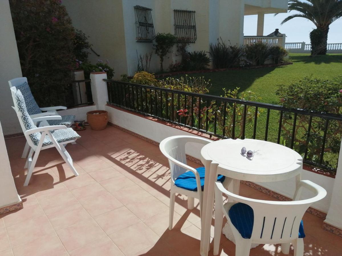 Sea & Pool View Garden Apartment Las Palmeras Nerja Exterior photo