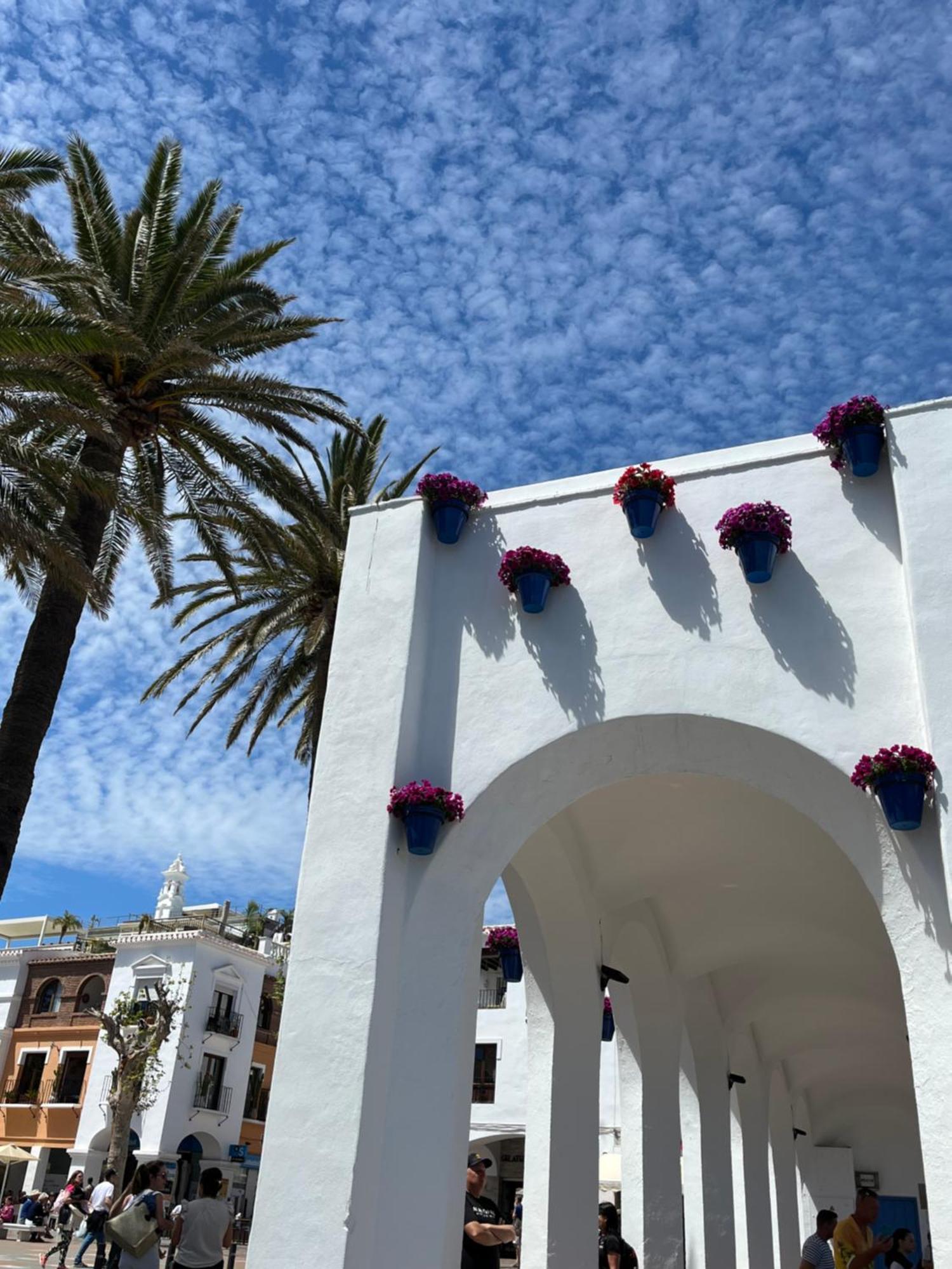 Sea & Pool View Garden Apartment Las Palmeras Nerja Exterior photo